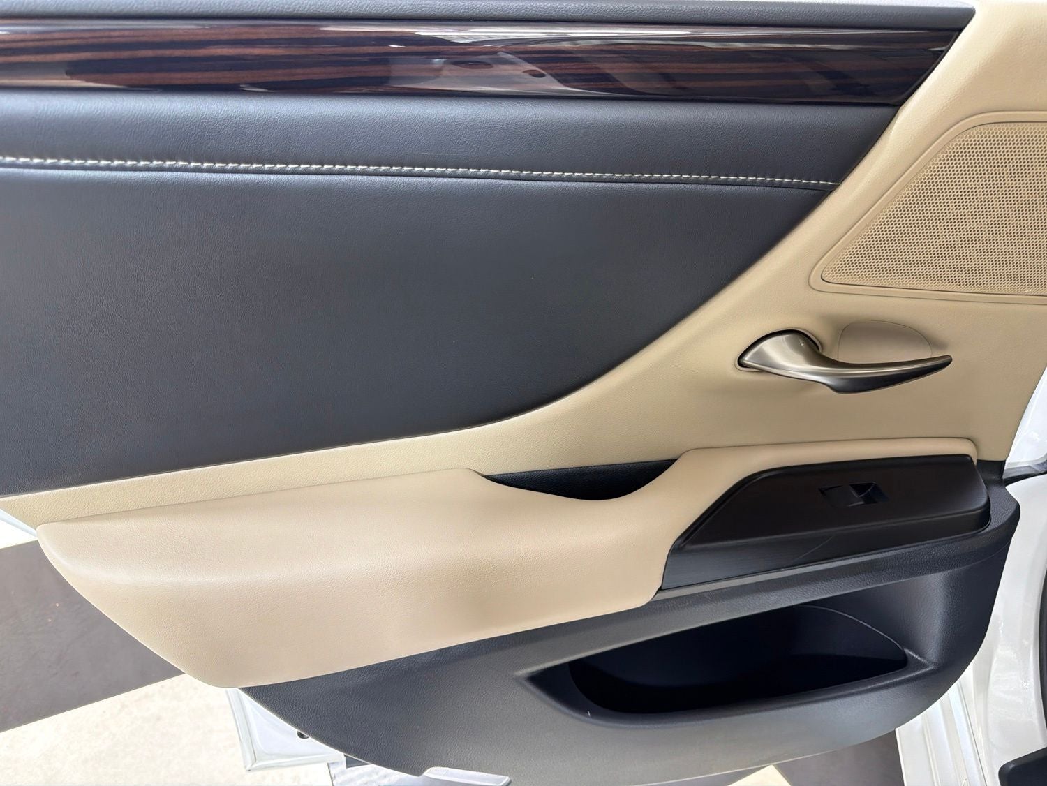 2020 Lexus ES 350