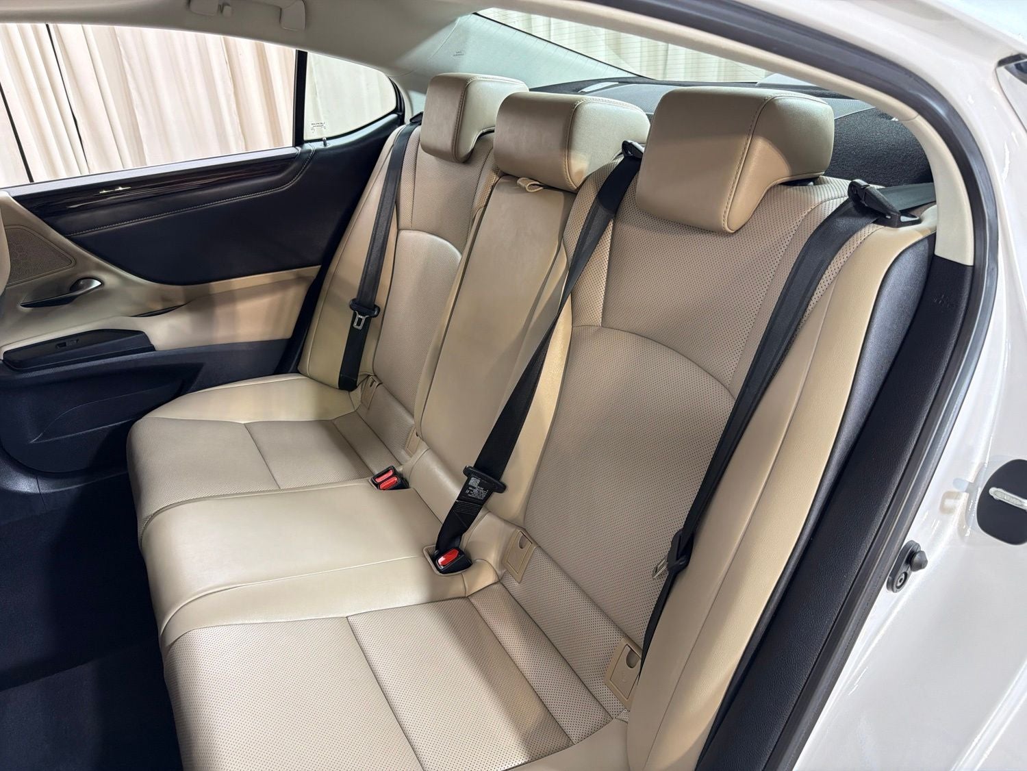 2020 Lexus ES 350