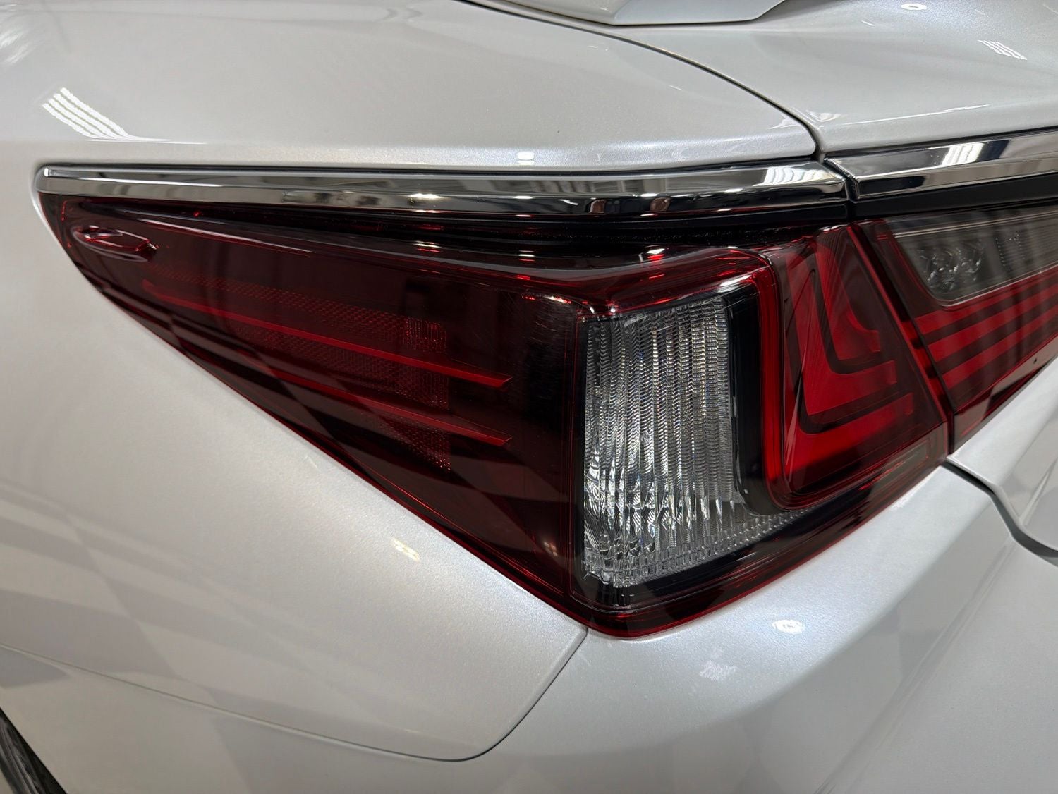2020 Lexus ES 350