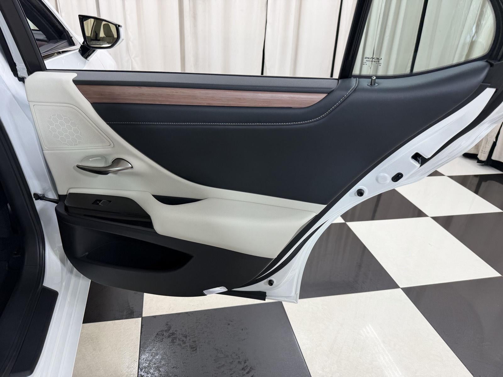 2025 Lexus Es ES 350