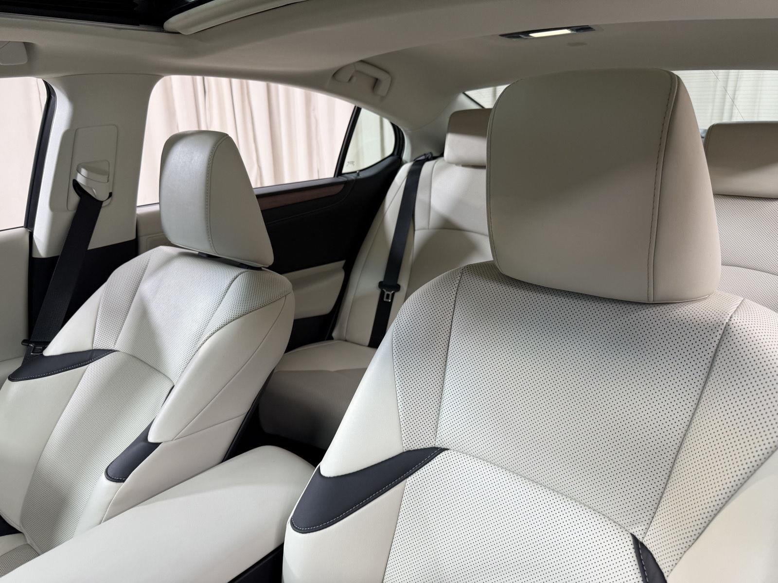 2025 Lexus Es ES 350