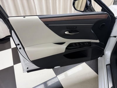 2025 Lexus Es ES 350