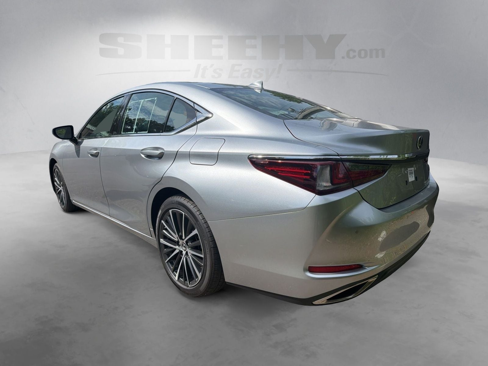 2025 Lexus ES 350