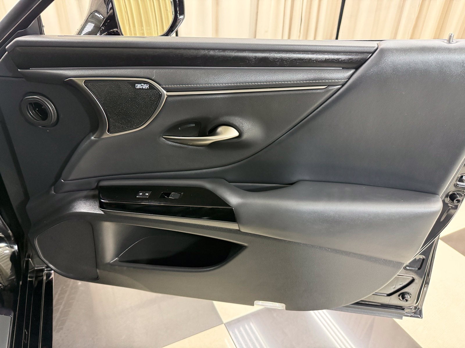 2025 Lexus ES 350 F SPORT