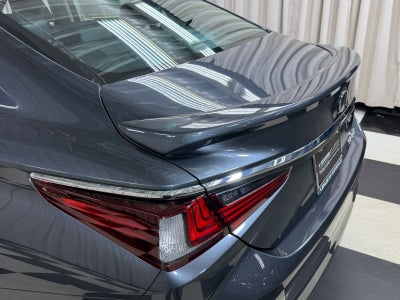 2025 Lexus ES 350