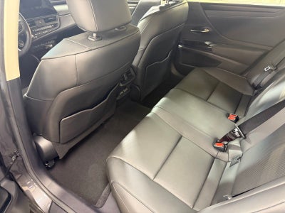 2025 Lexus ES 350