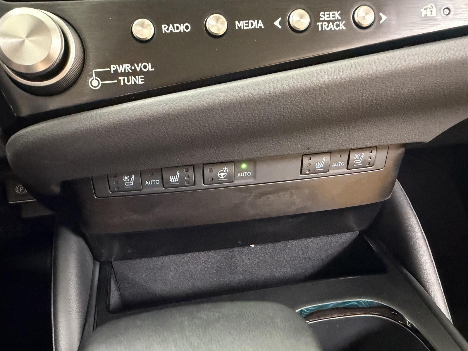 2025 Lexus Es ES 350