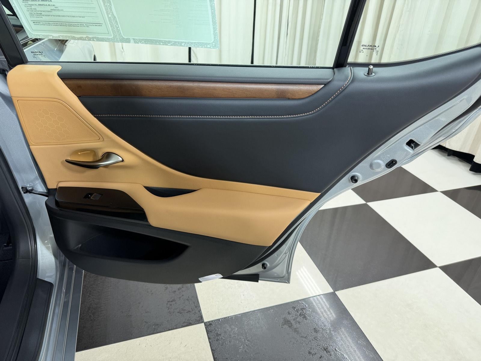 2025 Lexus Es ES 350