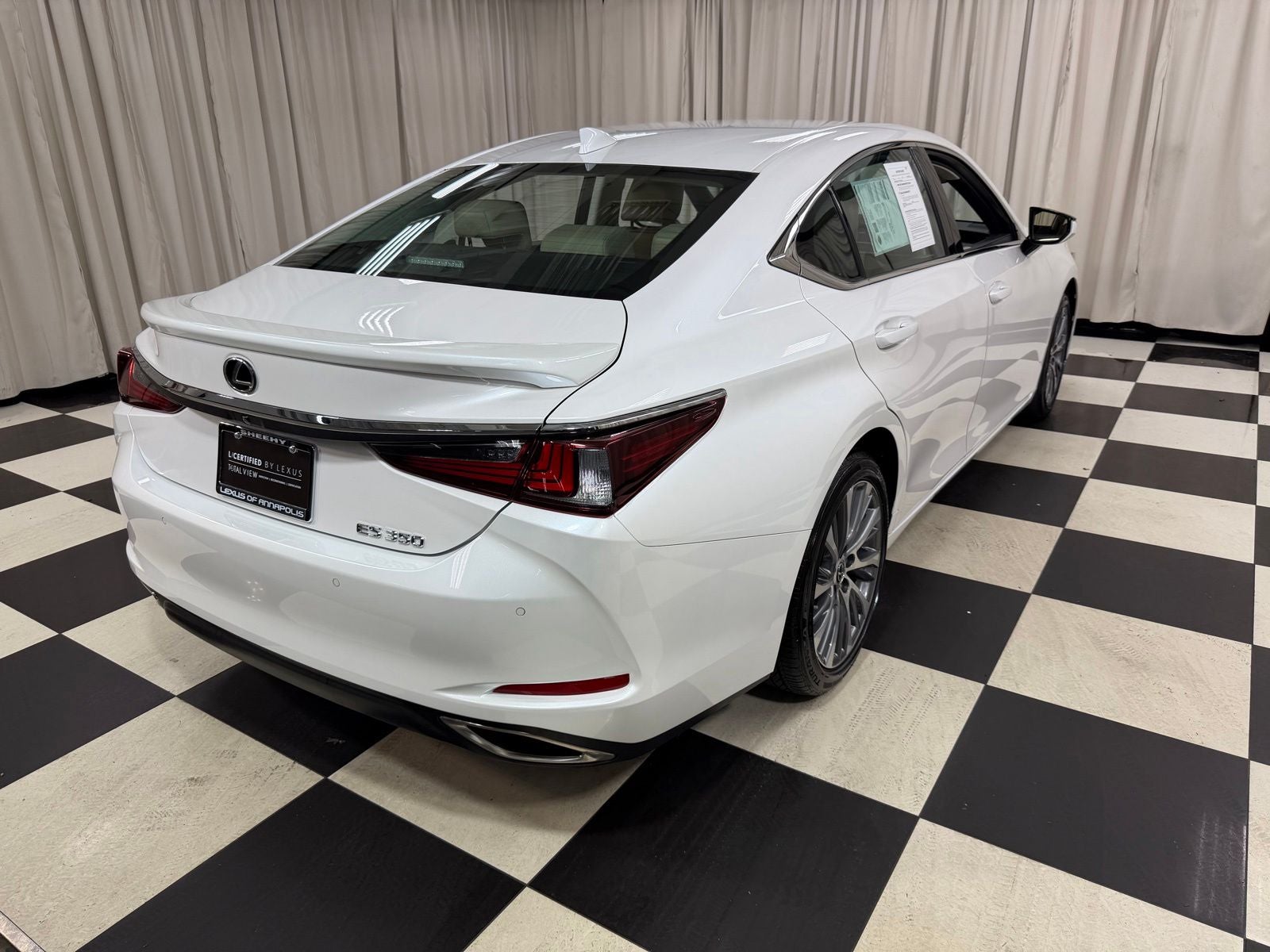 2021 Lexus ES 350