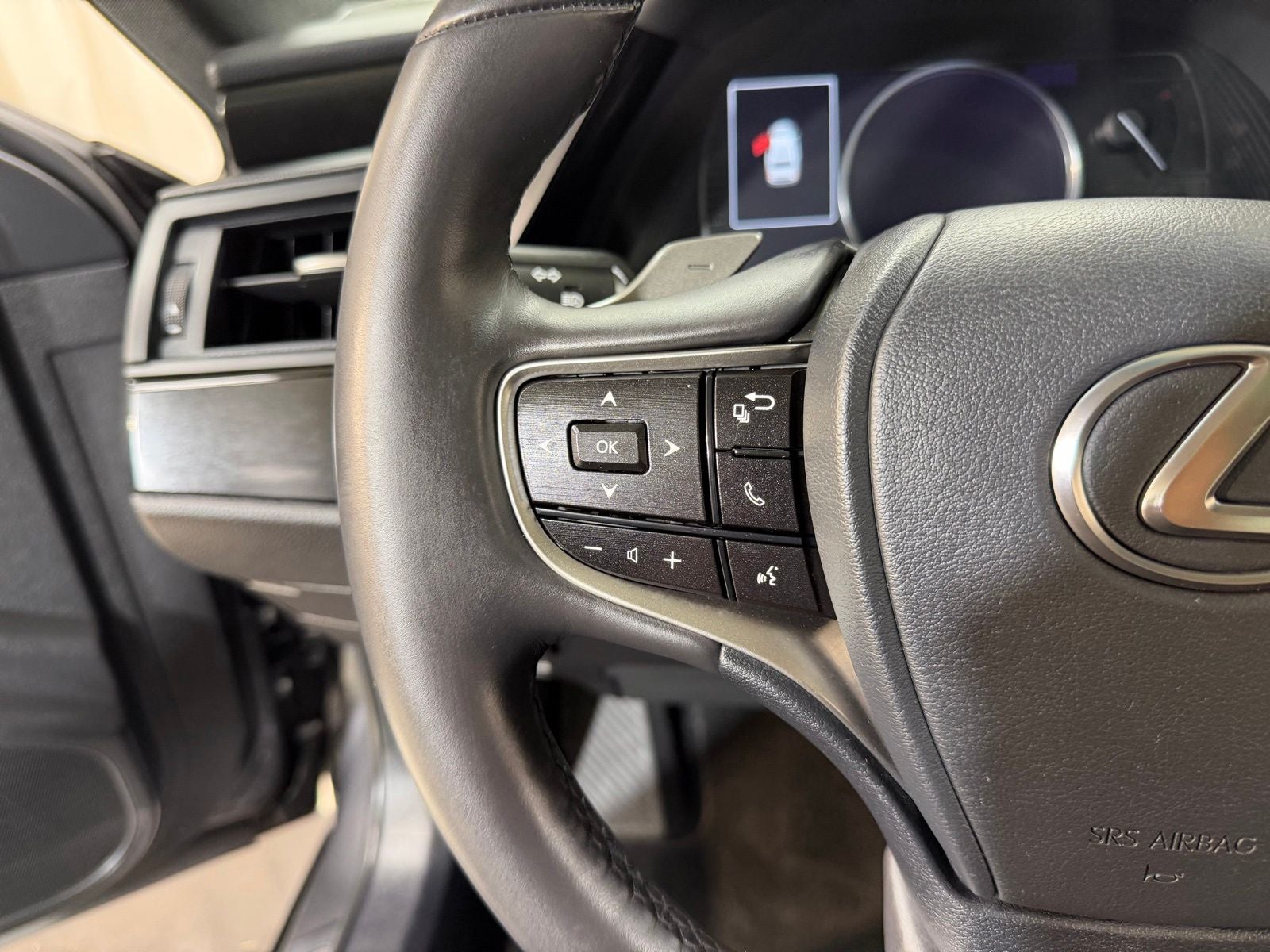 2022 Lexus ES 350