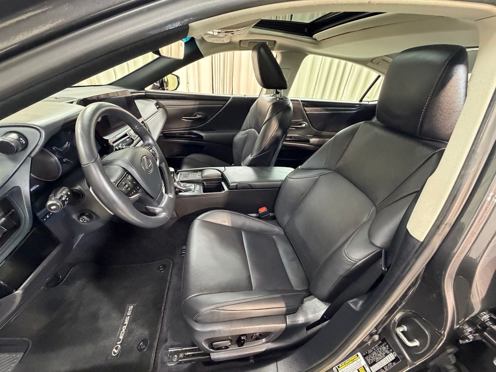 2022 Lexus ES 350