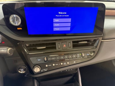 2025 Lexus ES 350