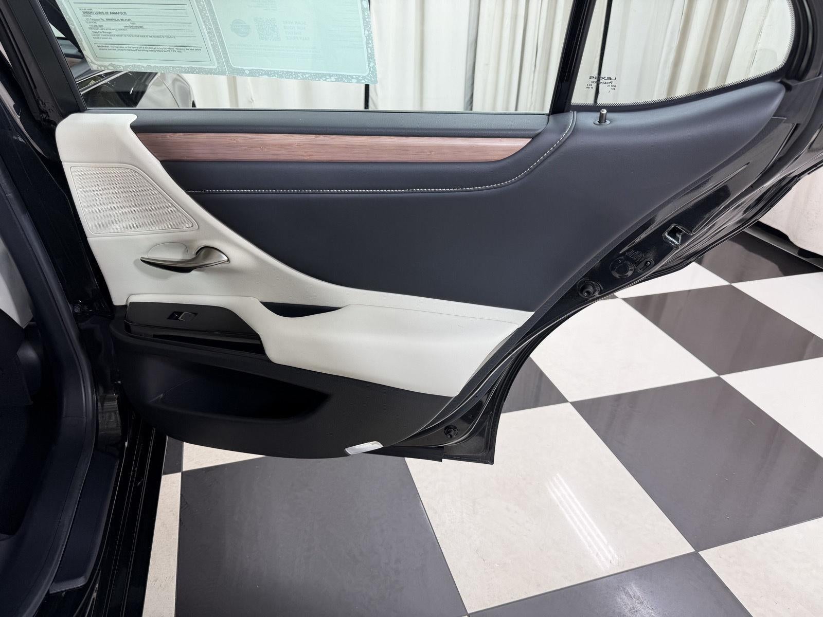 2025 Lexus Es ES 350