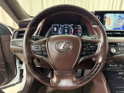 2021 Lexus ES 250