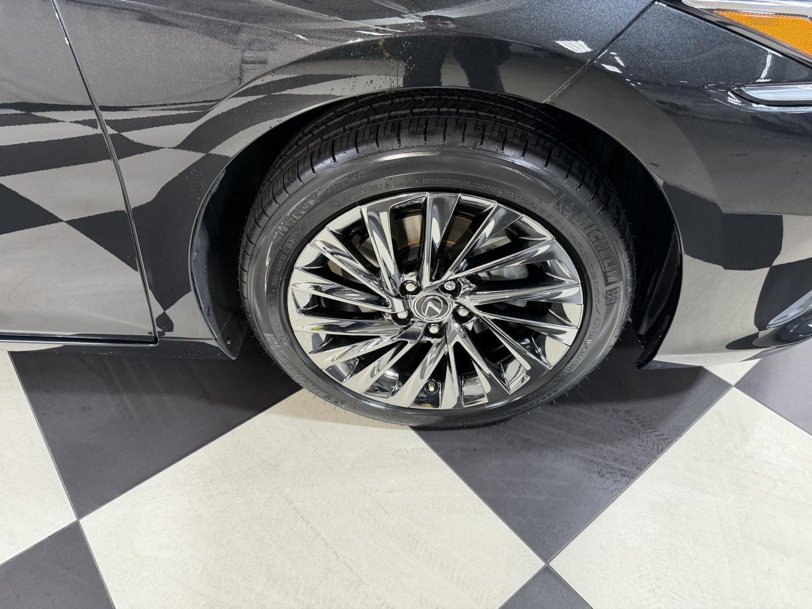 2024 Lexus Es ES 300h Luxury
