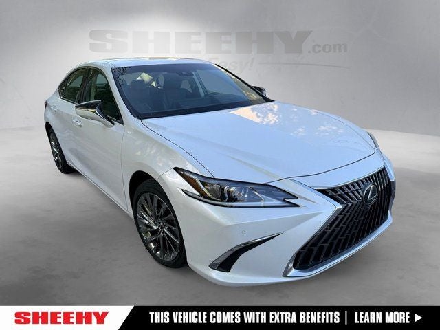 2024 Lexus ES 300h Luxury