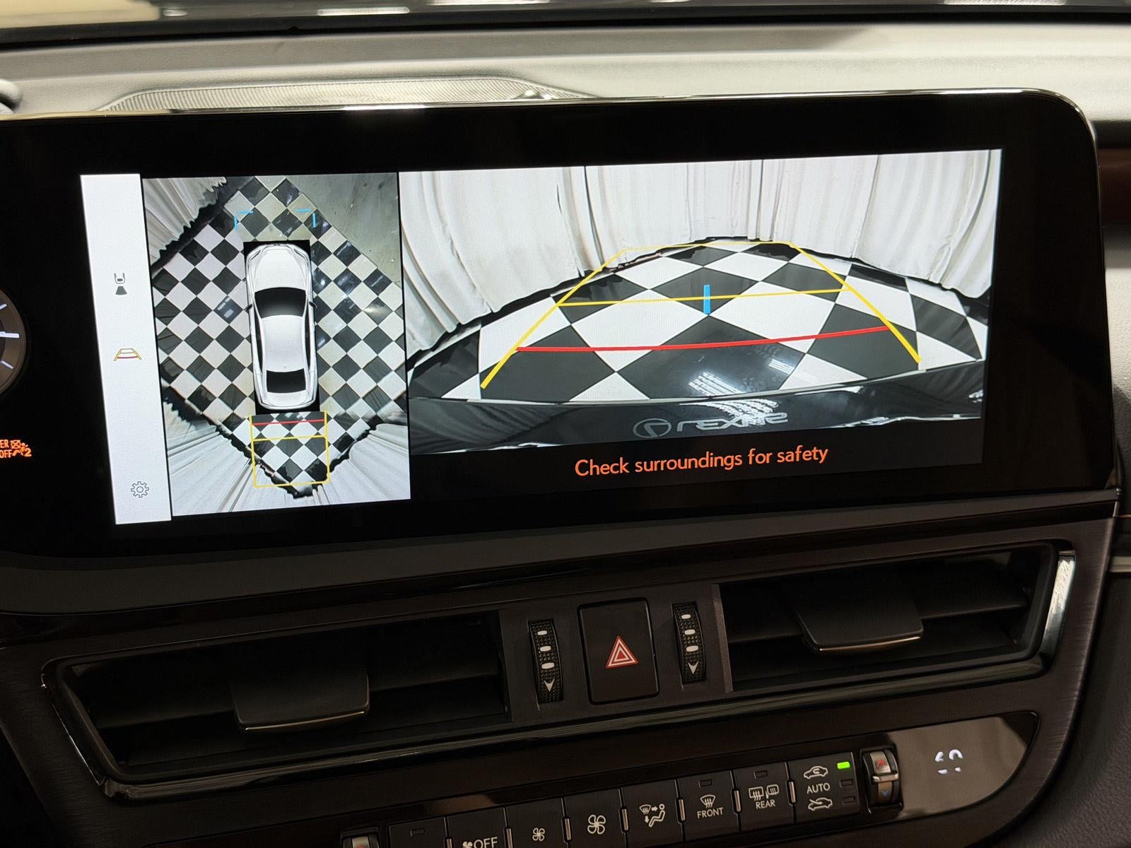 2024 Lexus ES ES 300h Luxury