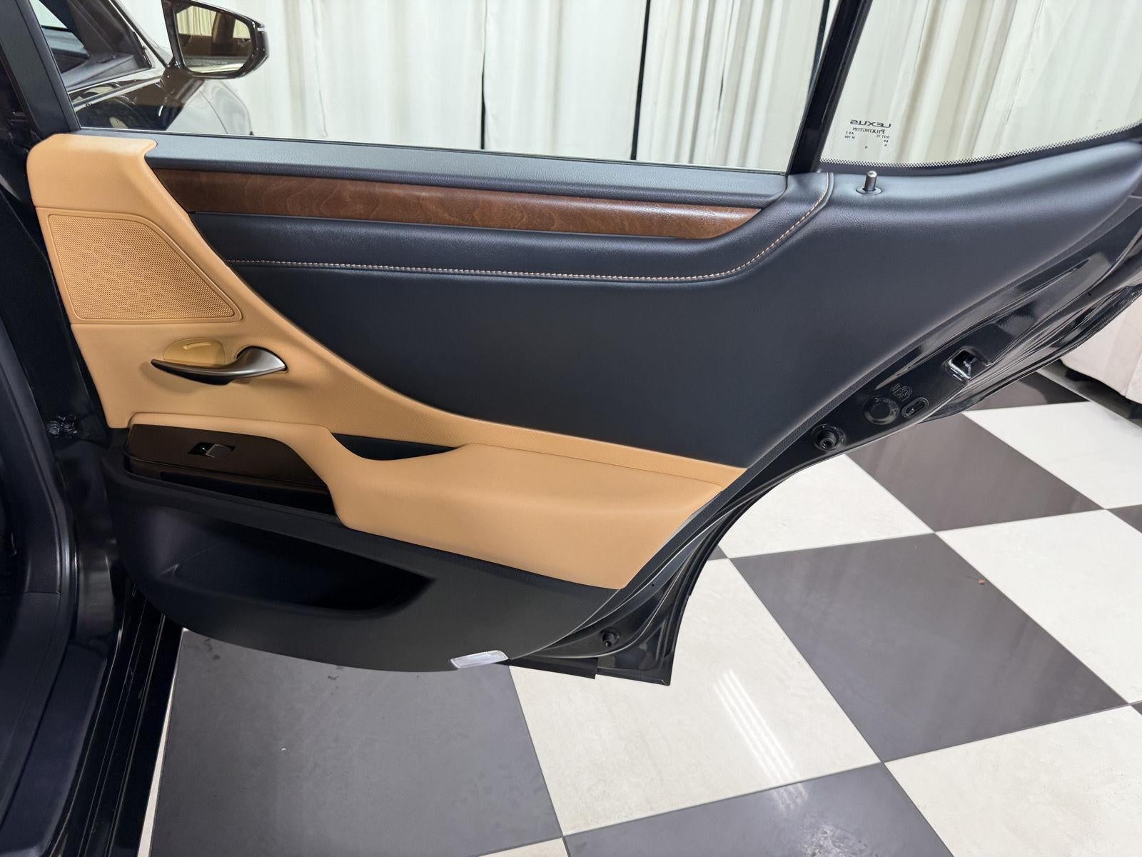 2024 Lexus ES ES 300h Luxury
