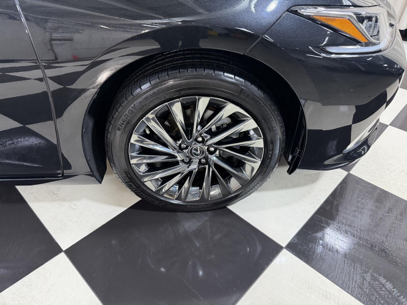 2024 Lexus ES ES 300h Luxury