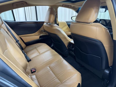 2024 Lexus ES ES 300h Luxury
