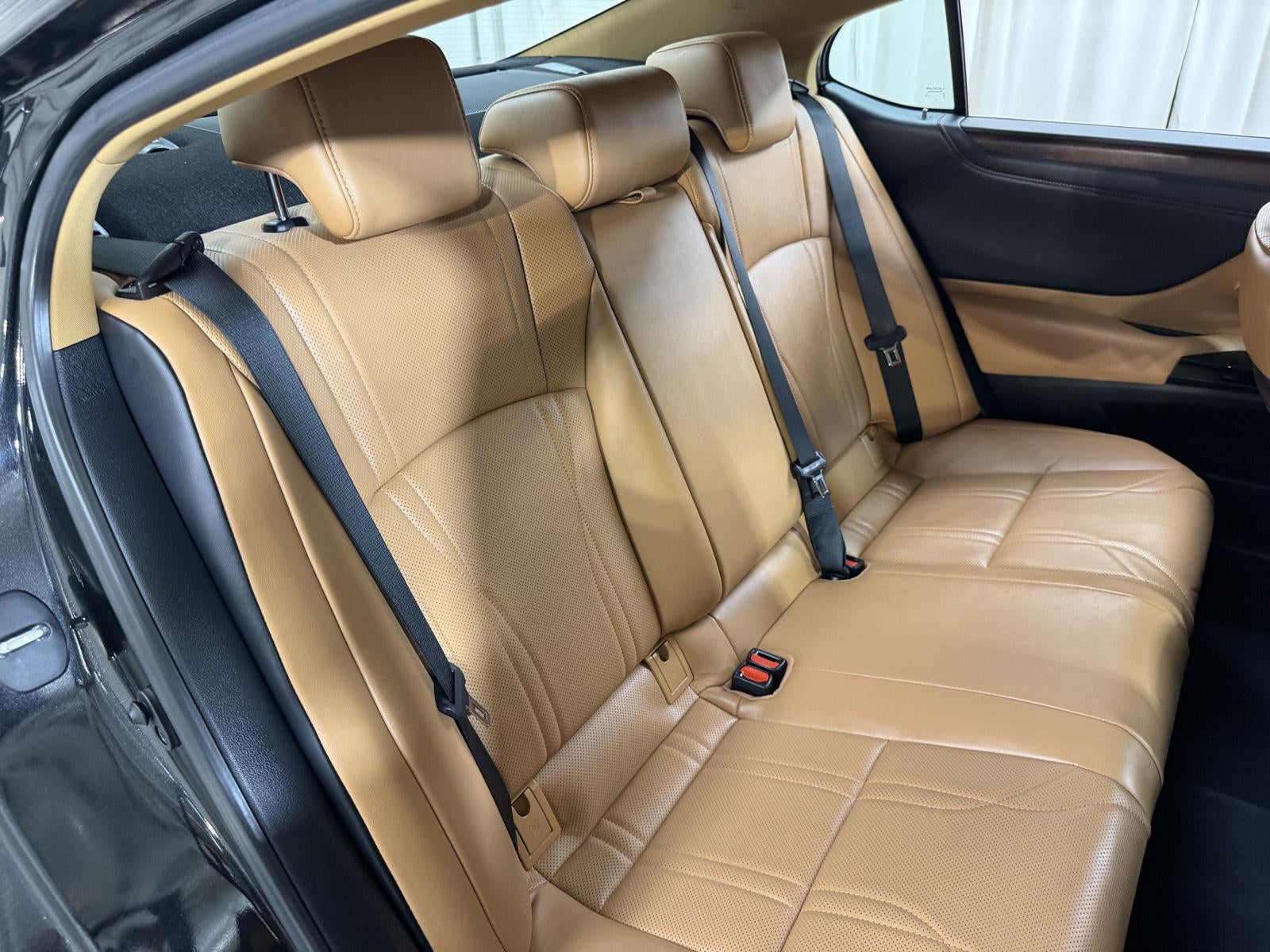 2024 Lexus ES ES 300h Luxury