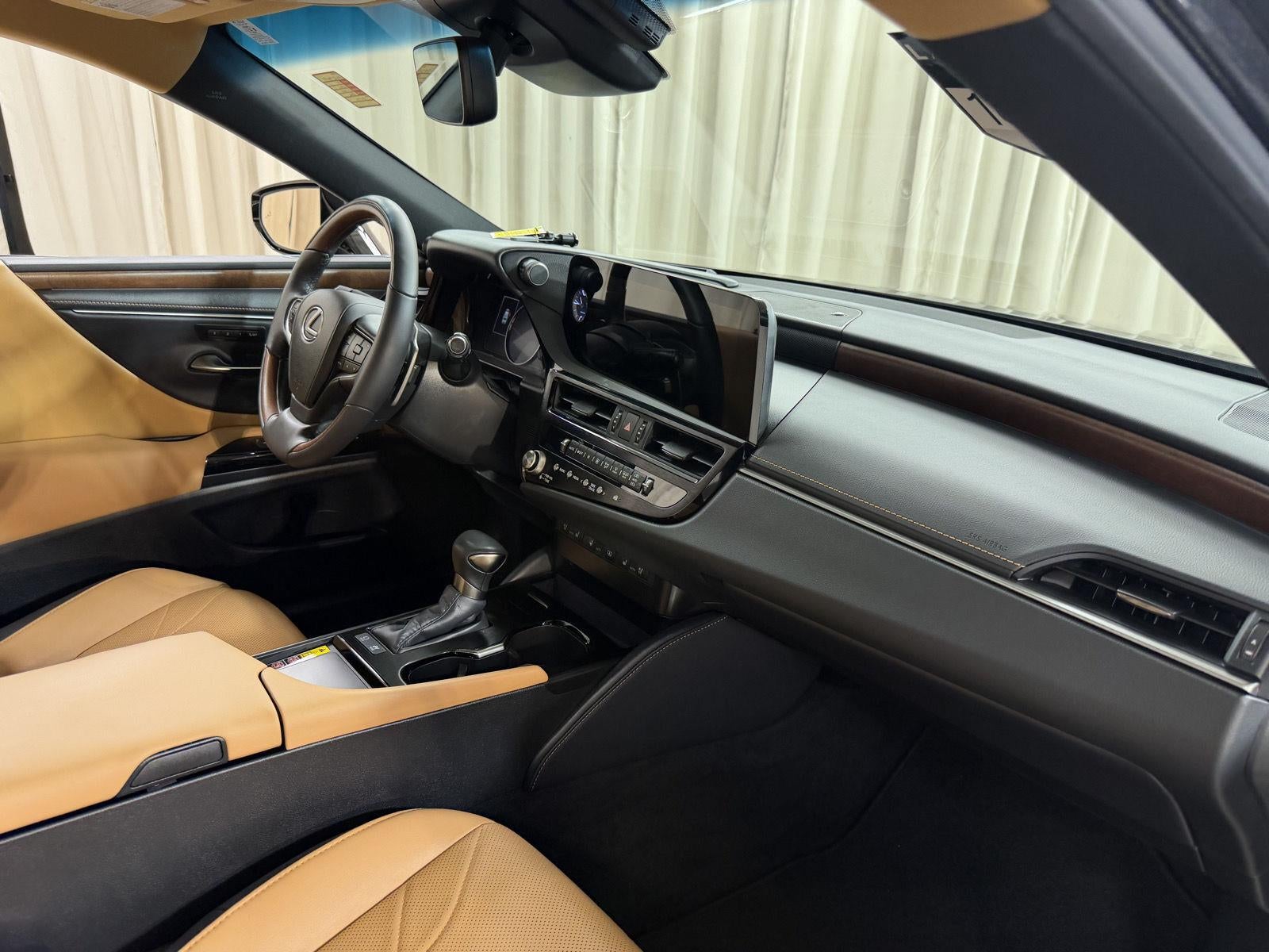2024 Lexus ES ES 300h Luxury