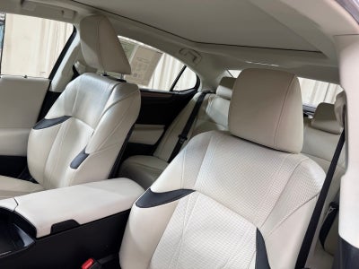2024 Lexus ES 350 Luxury