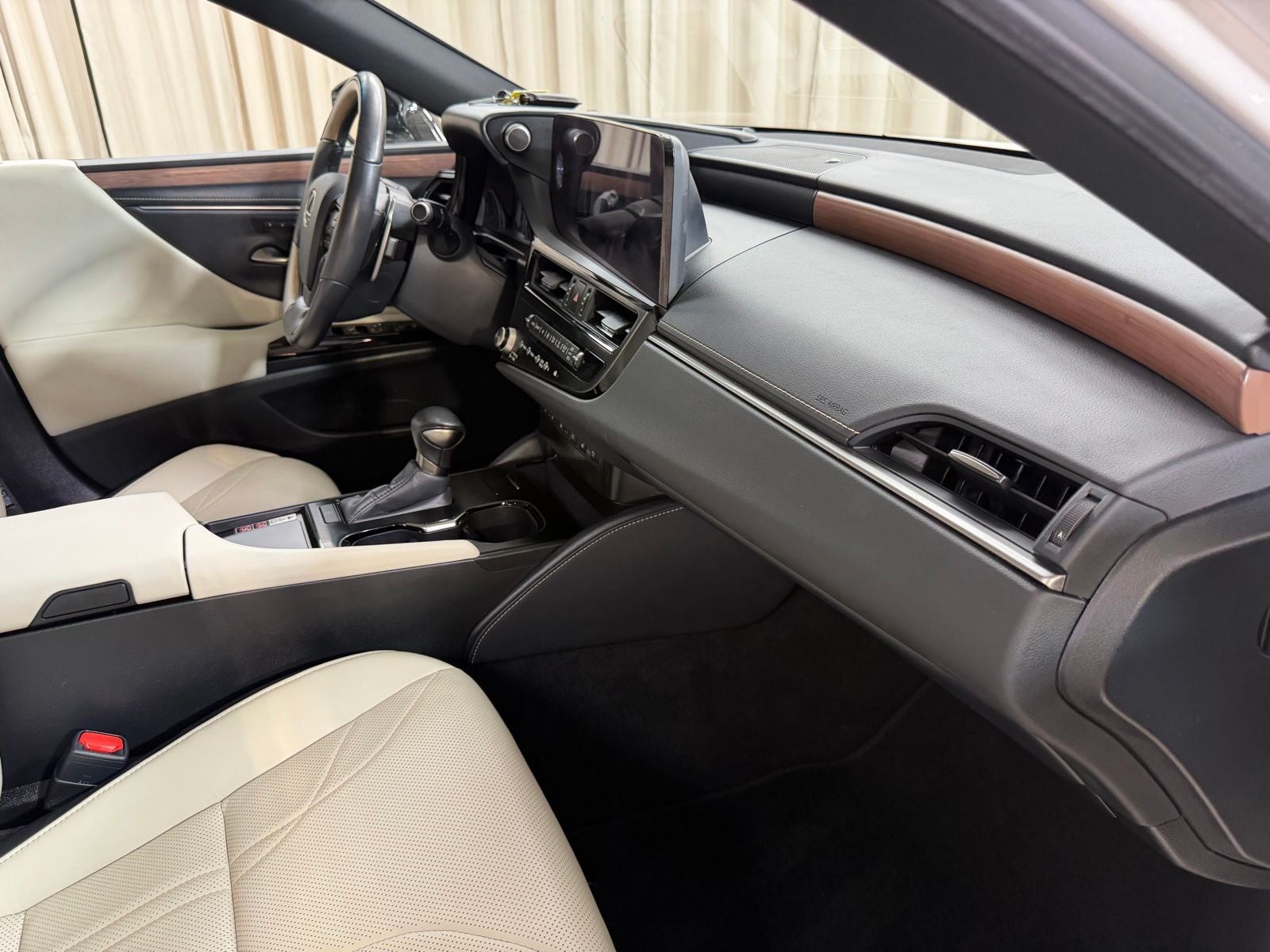 2024 Lexus ES 350 Luxury