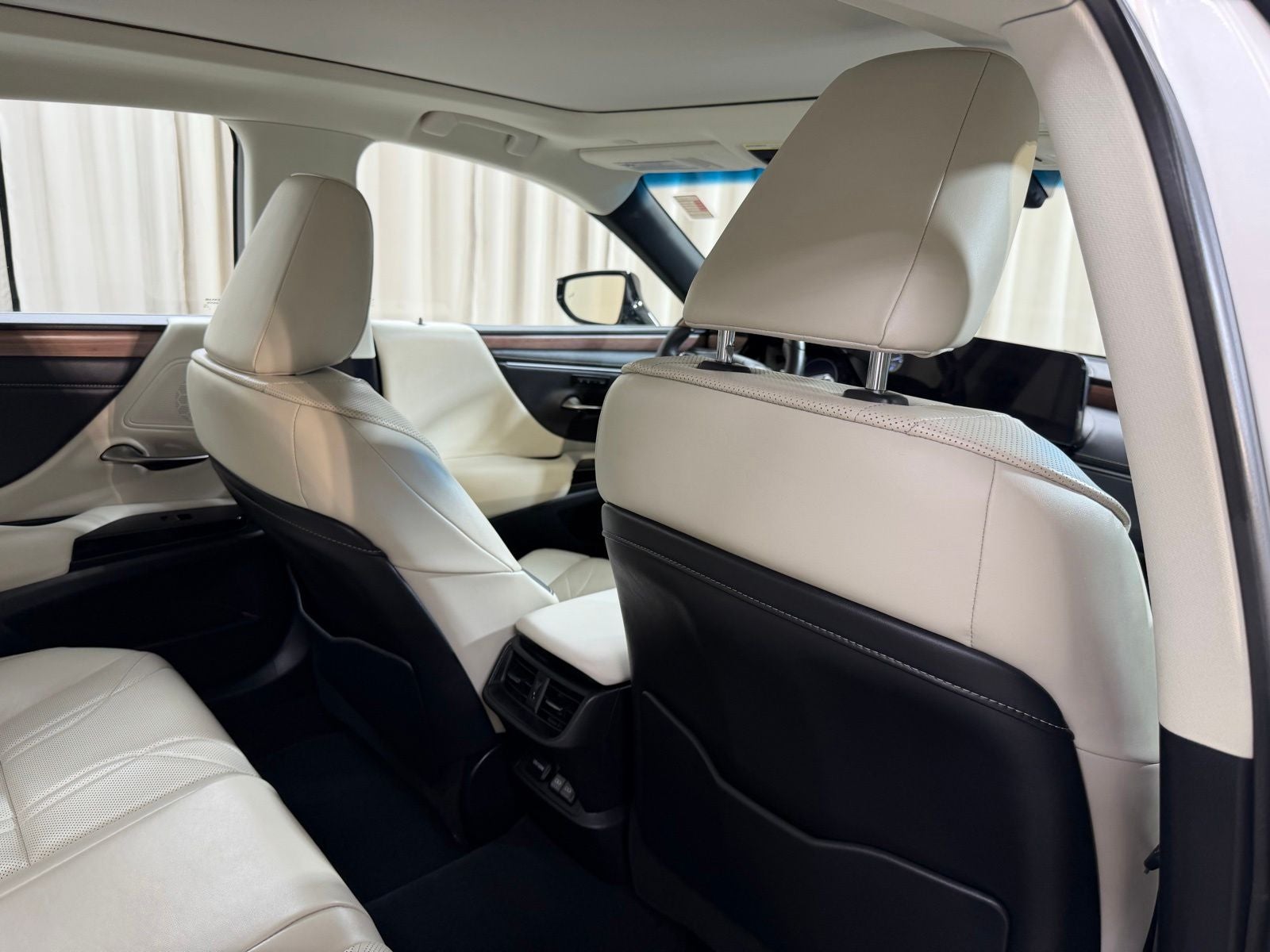 2024 Lexus ES 350 Luxury