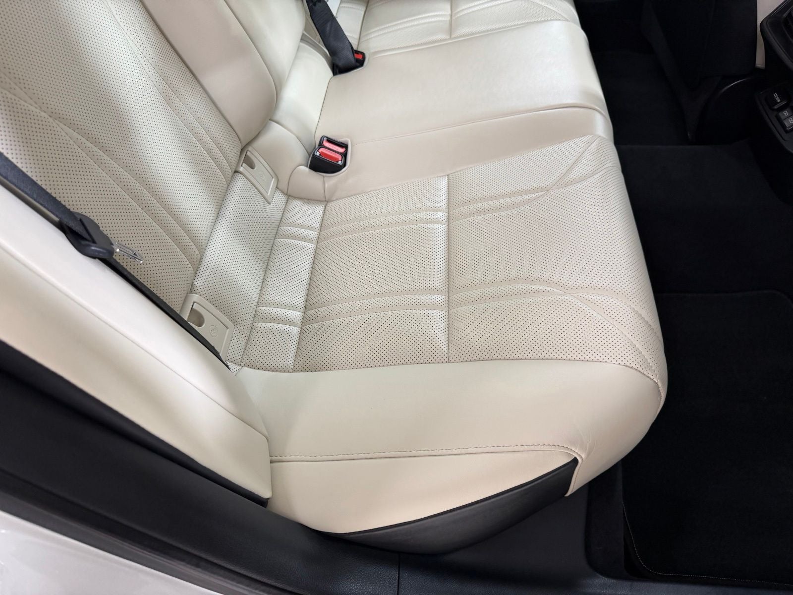 2024 Lexus ES 350 Luxury