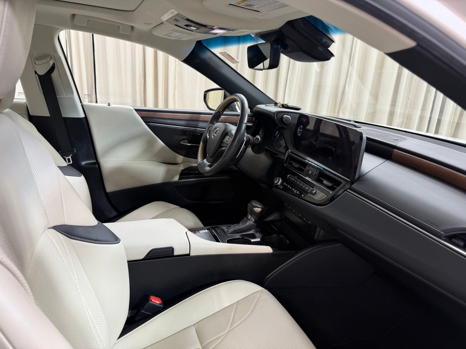2024 Lexus ES 350 Luxury