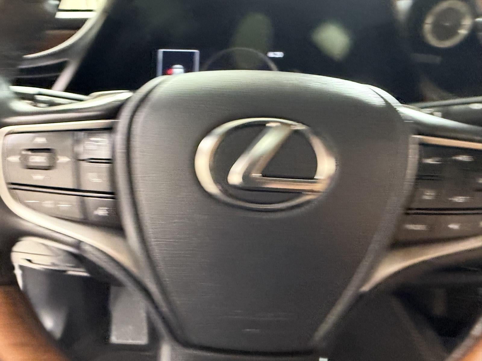 2025 Lexus ES ES 300h Ultra Luxury