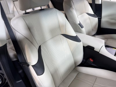 2024 Lexus ES ES 300h Ultra Luxury