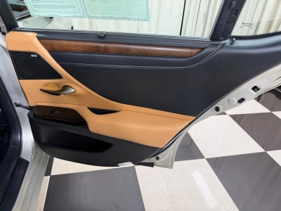 2025 Lexus ES 350 Ultra Luxury