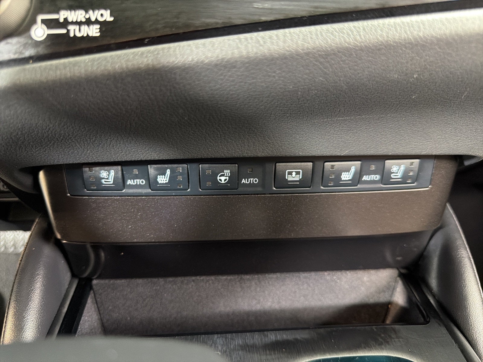 2024 Lexus ES 350 Ultra Luxury