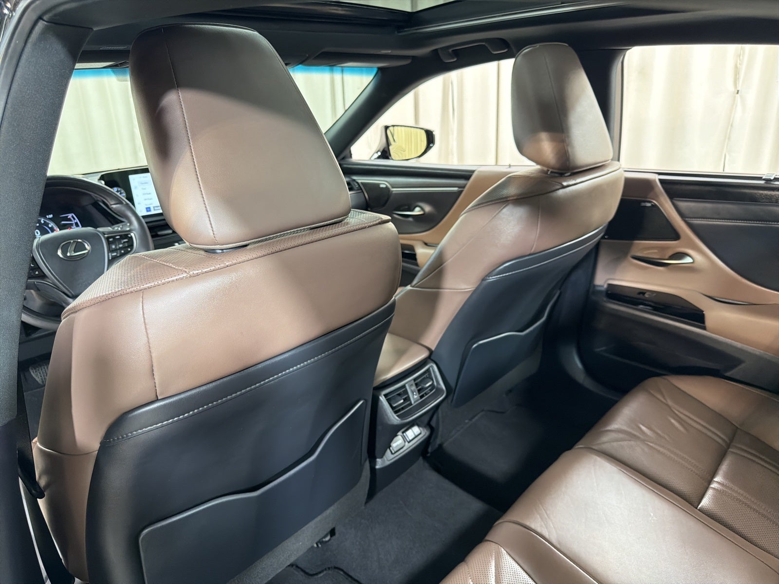 2024 Lexus ES 350 Ultra Luxury