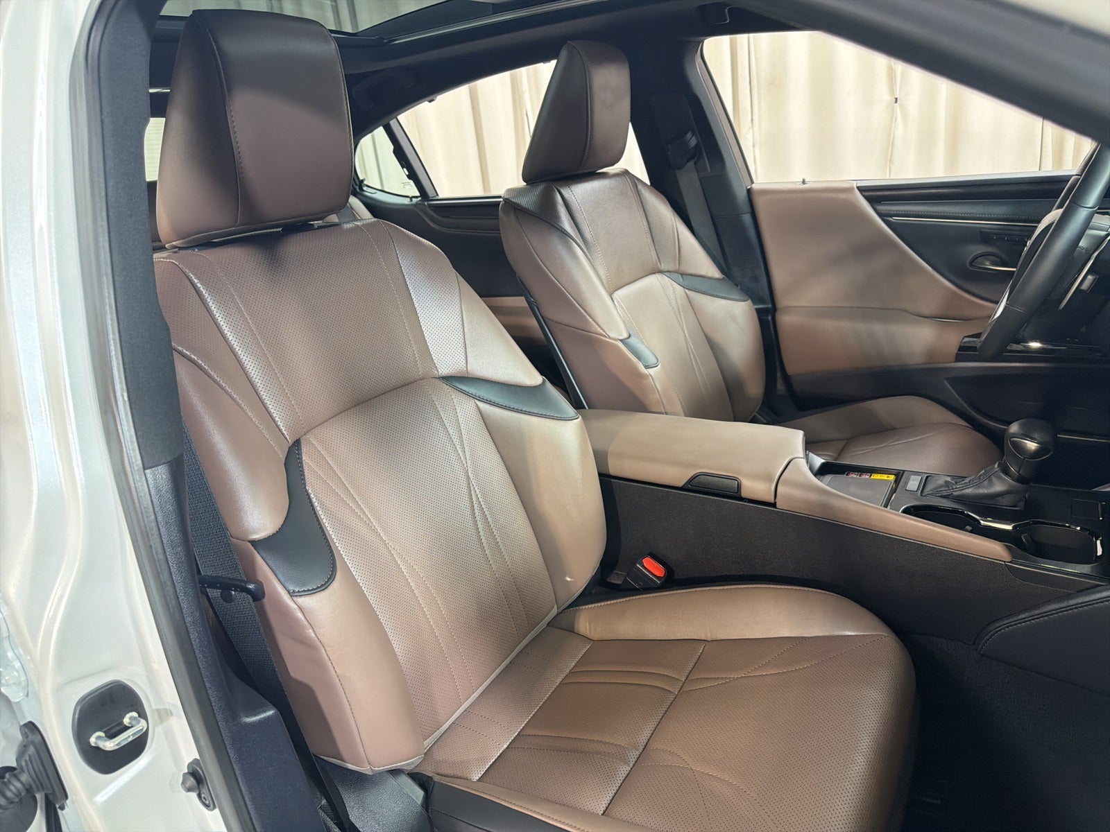 2024 Lexus ES 350 Ultra Luxury