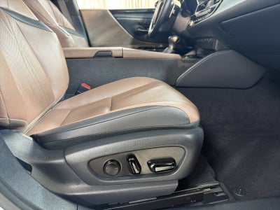 2024 Lexus ES 350 Ultra Luxury