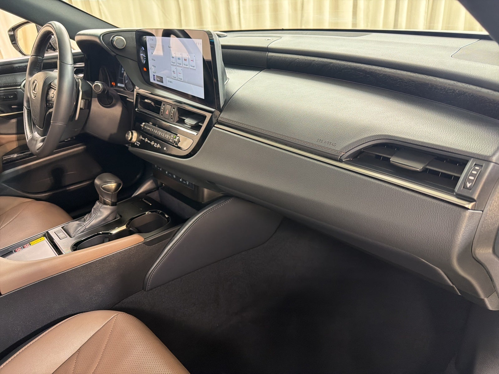 2024 Lexus ES 350 Ultra Luxury