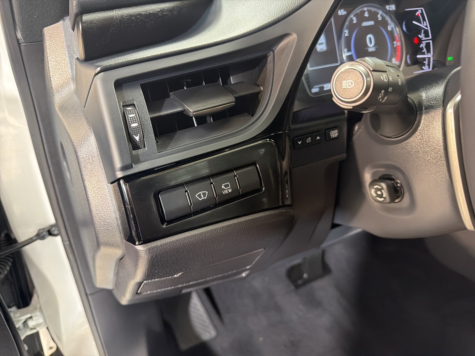 2024 Lexus ES 350 Ultra Luxury