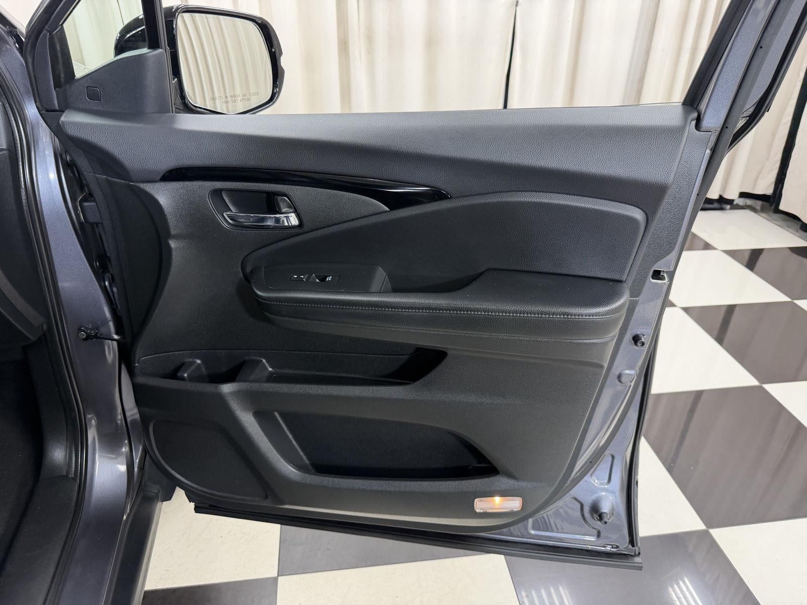 2020 Honda Pilot Elite