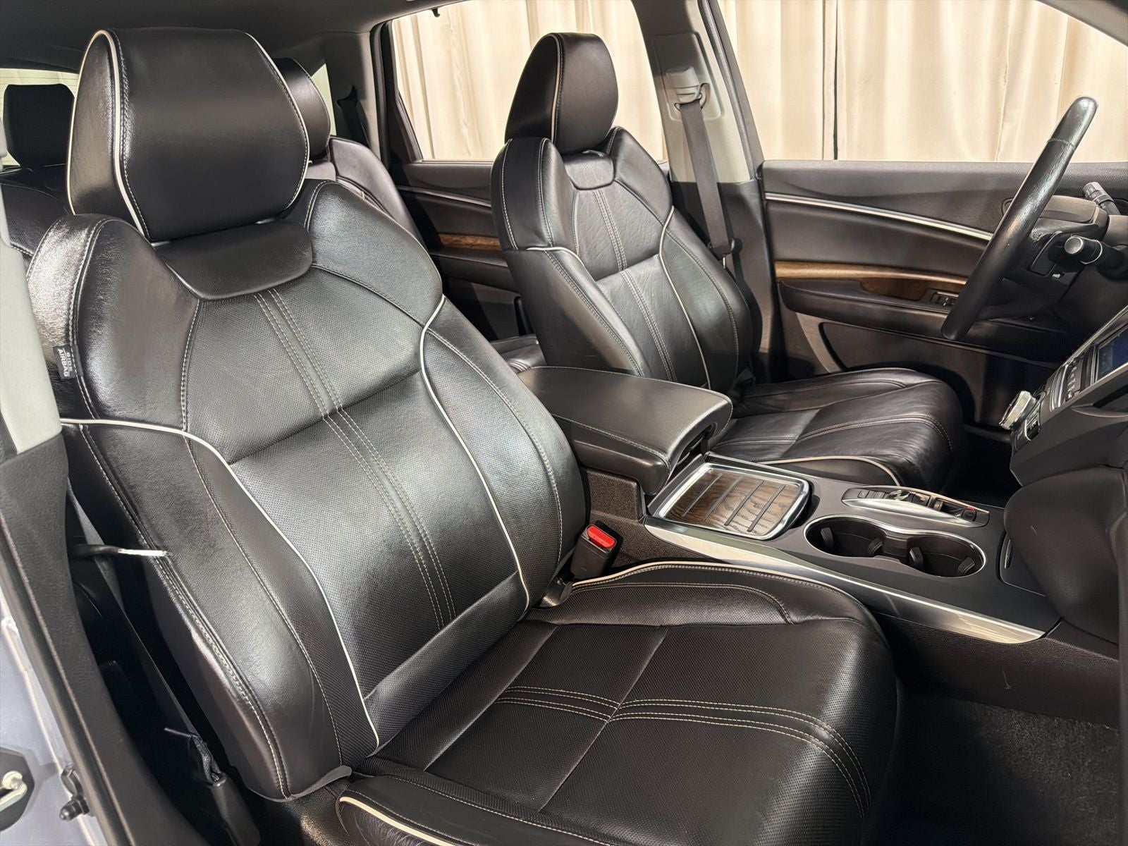 2017 Acura MDX 3.5L SH-AWD w/Advance Package