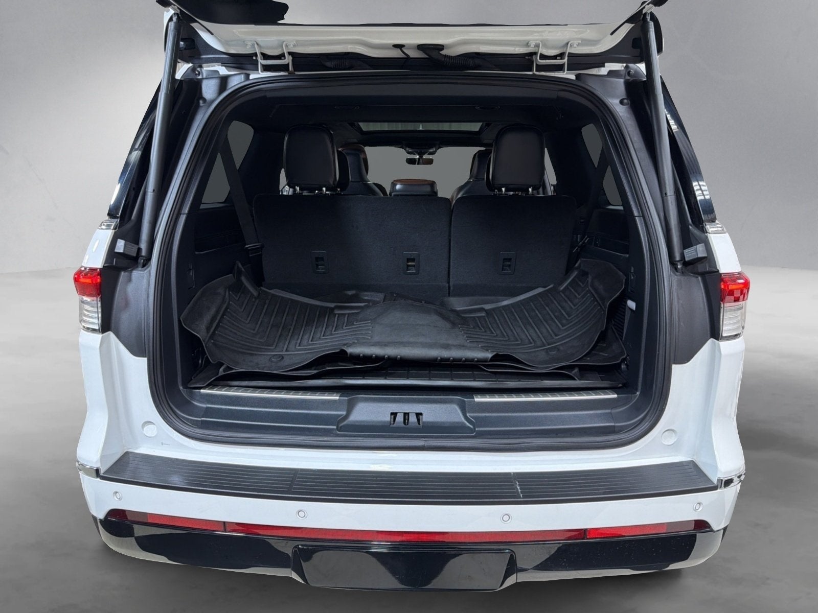 2023 Lincoln Navigator L L Reserve