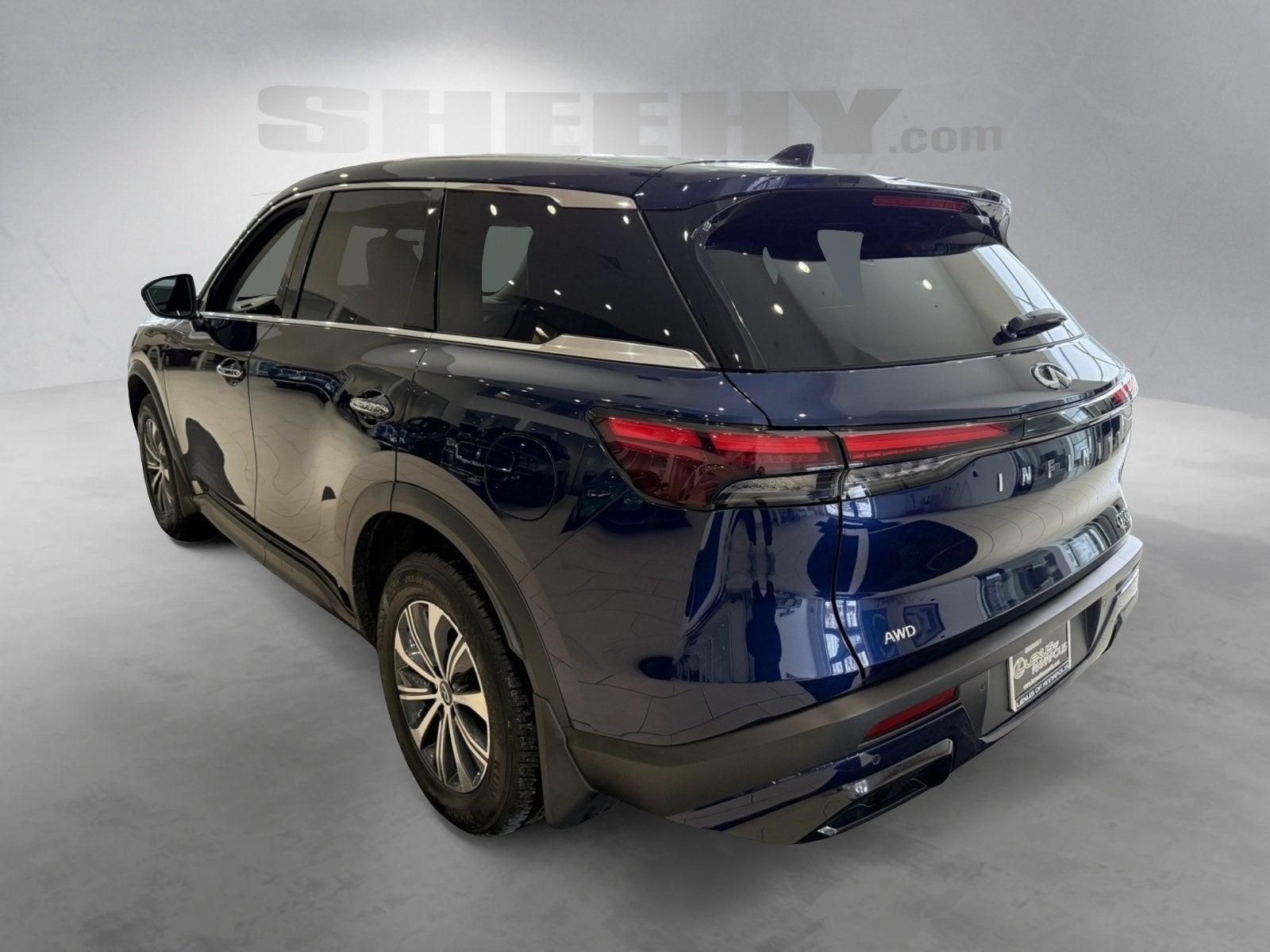 2025 INFINITI QX60 PURE