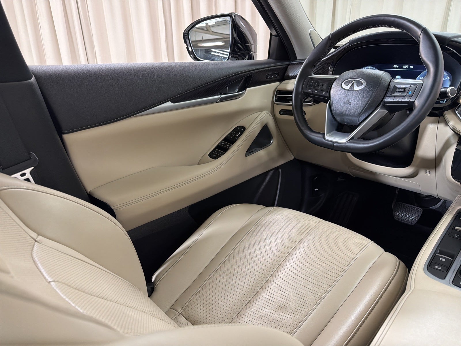 2025 INFINITI QX60 Sensory