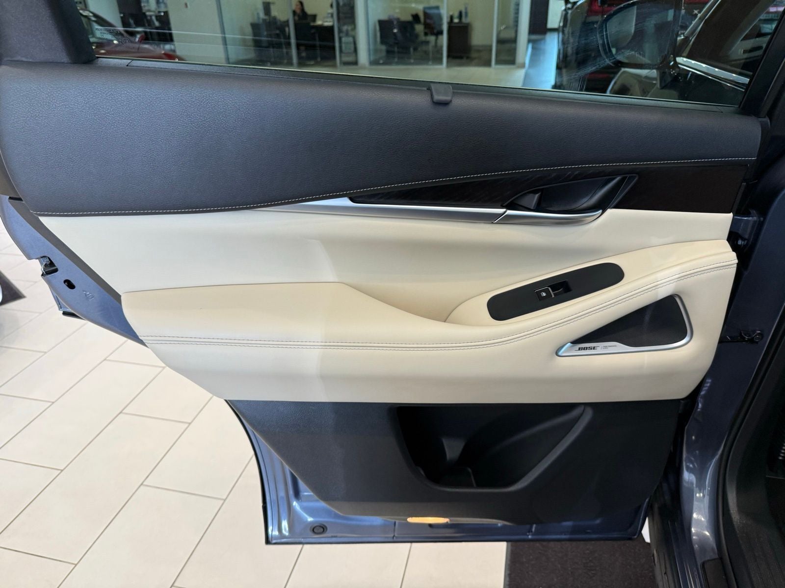 2023 INFINITI QX60 Sensory