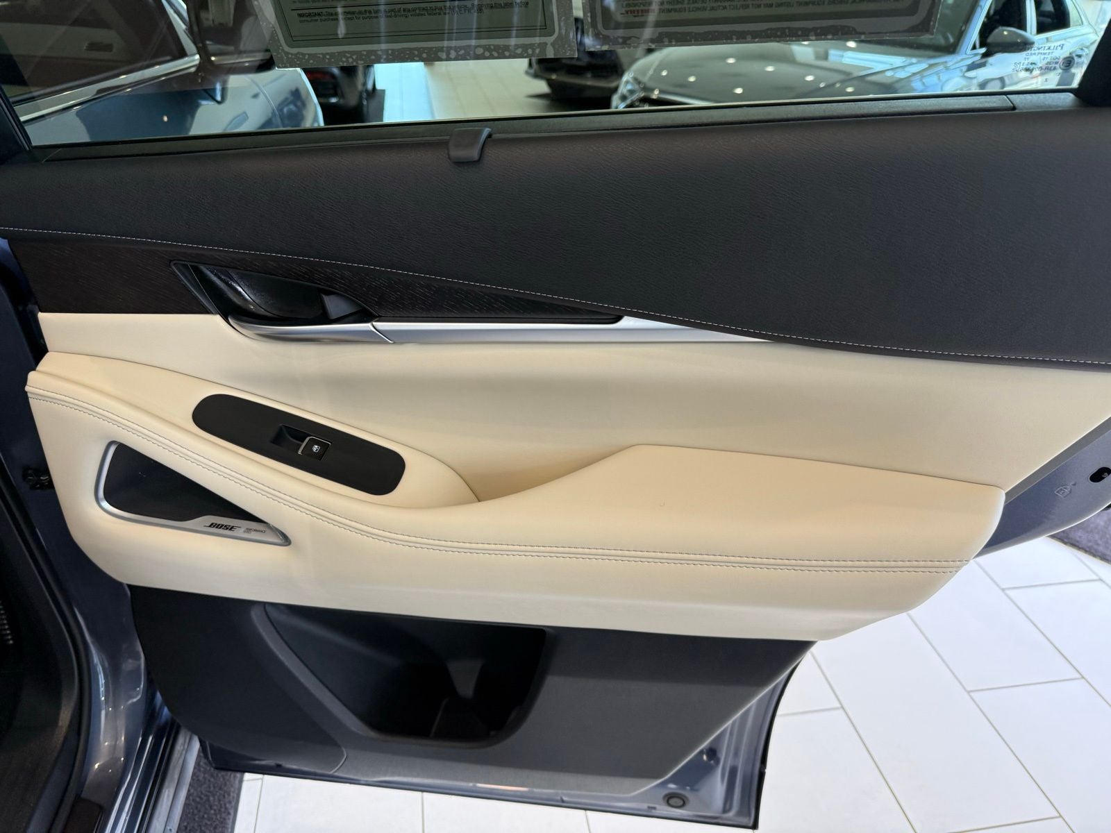 2023 INFINITI QX60 Sensory