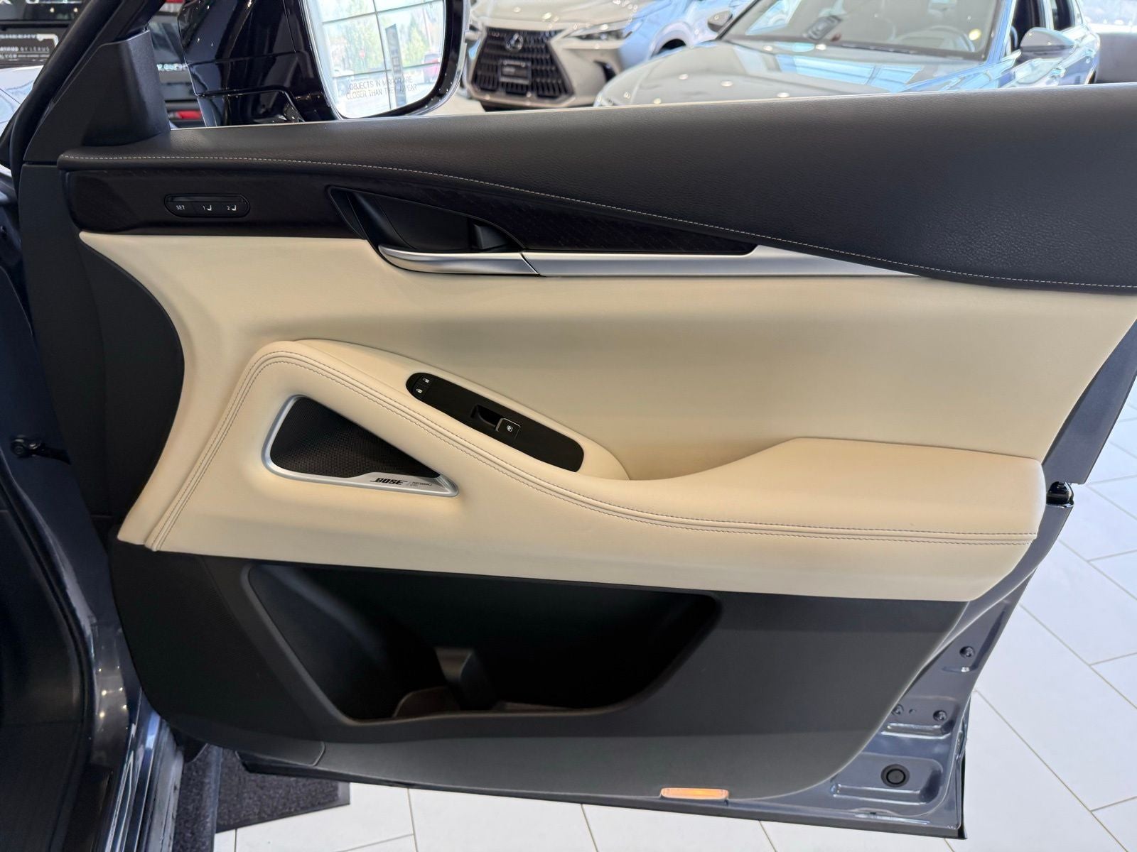 2023 INFINITI QX60 Sensory