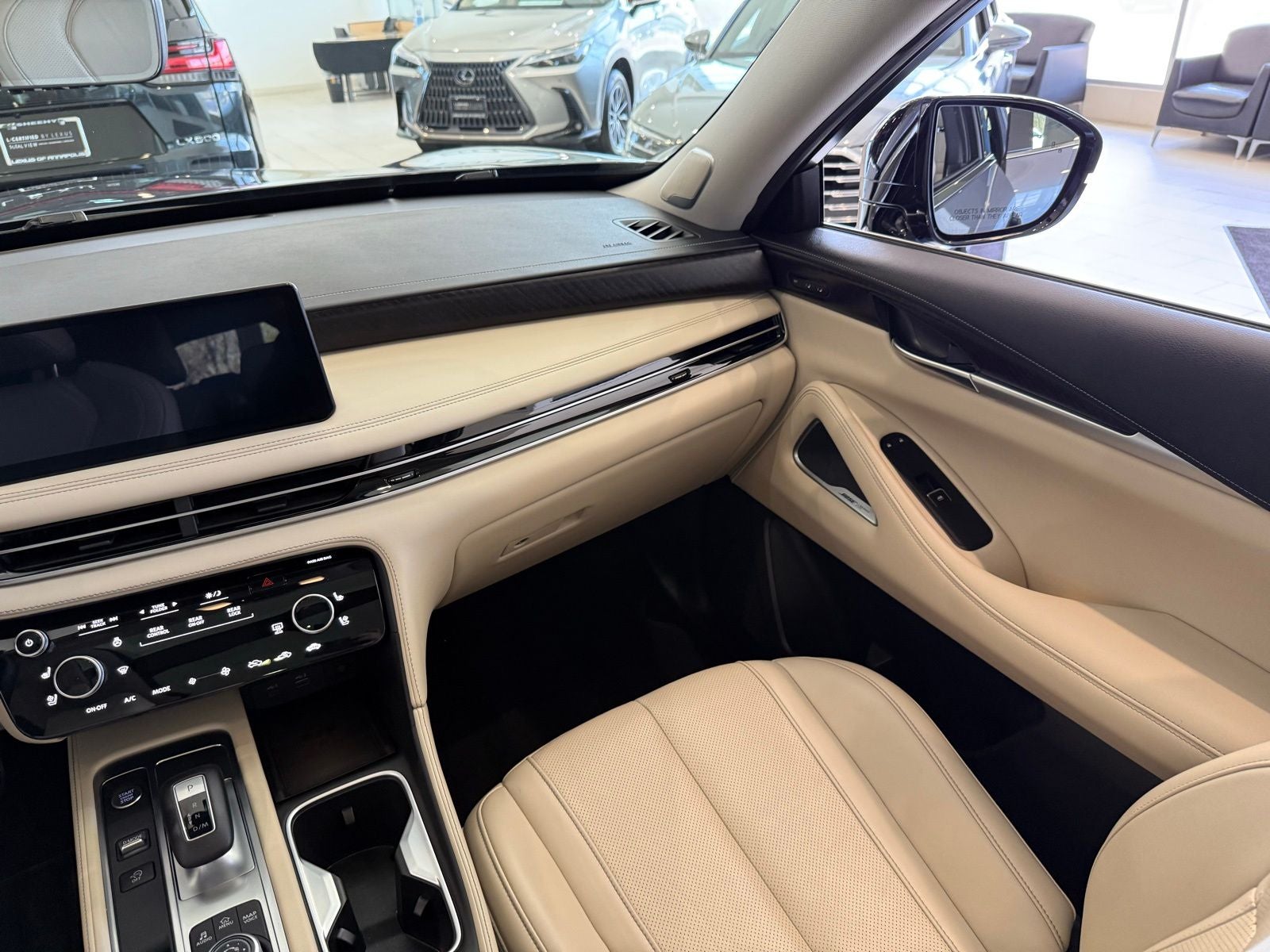 2023 INFINITI QX60 Sensory