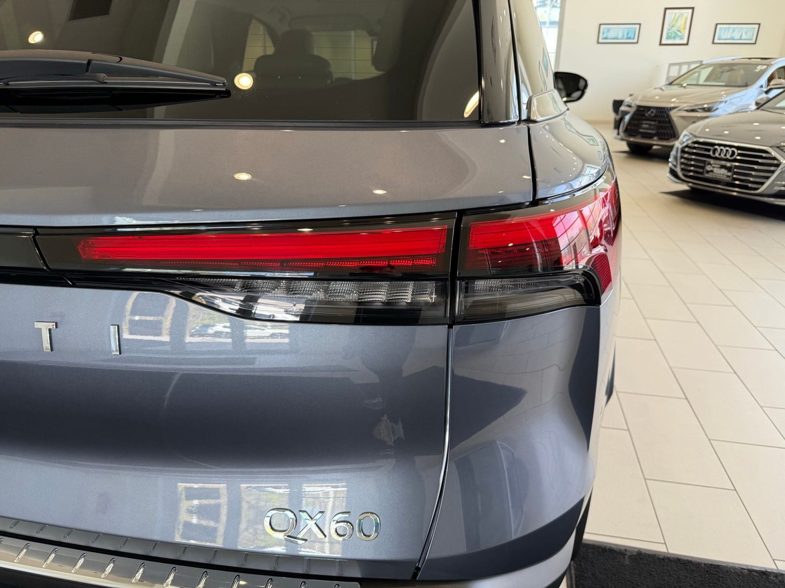 2023 INFINITI QX60 Sensory
